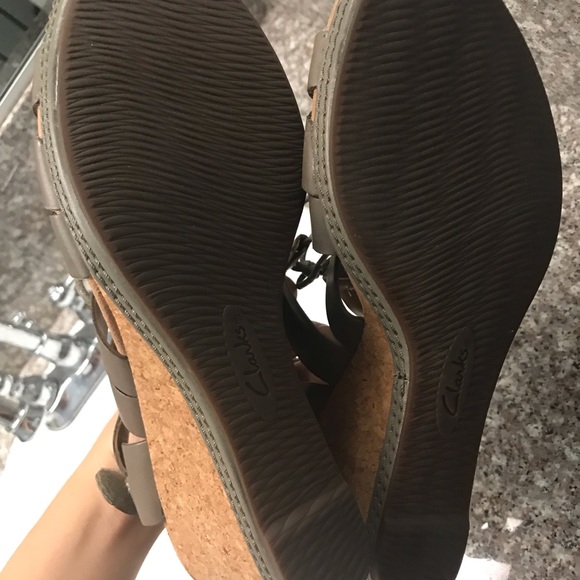 Clarks Wedge - Picture 3 of 4
